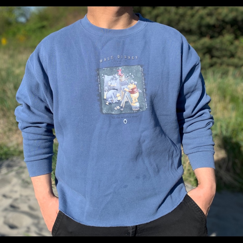 Walt Disney “Winnie the Pooh” crewneck